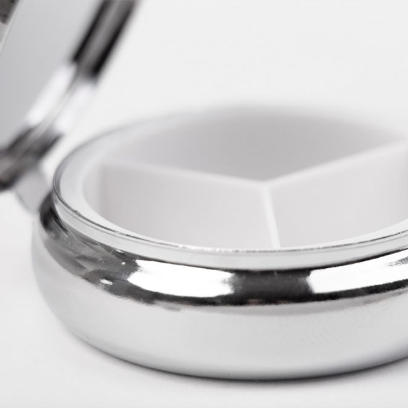 Pillendoosje rond luxe closeup