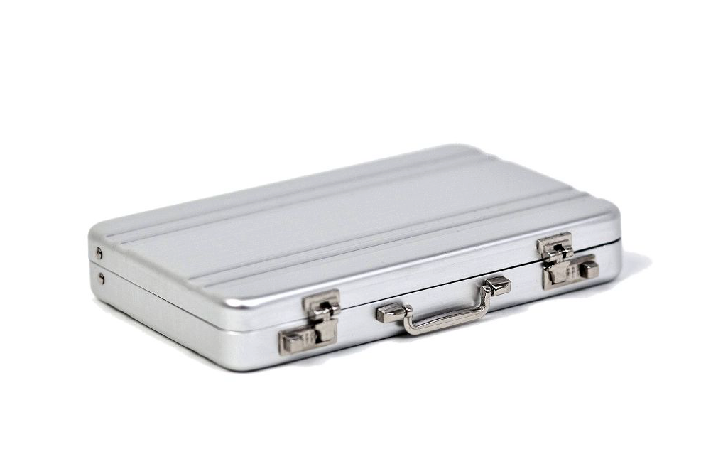 Luxe visitekaarthouder in koffer vorm - zilver