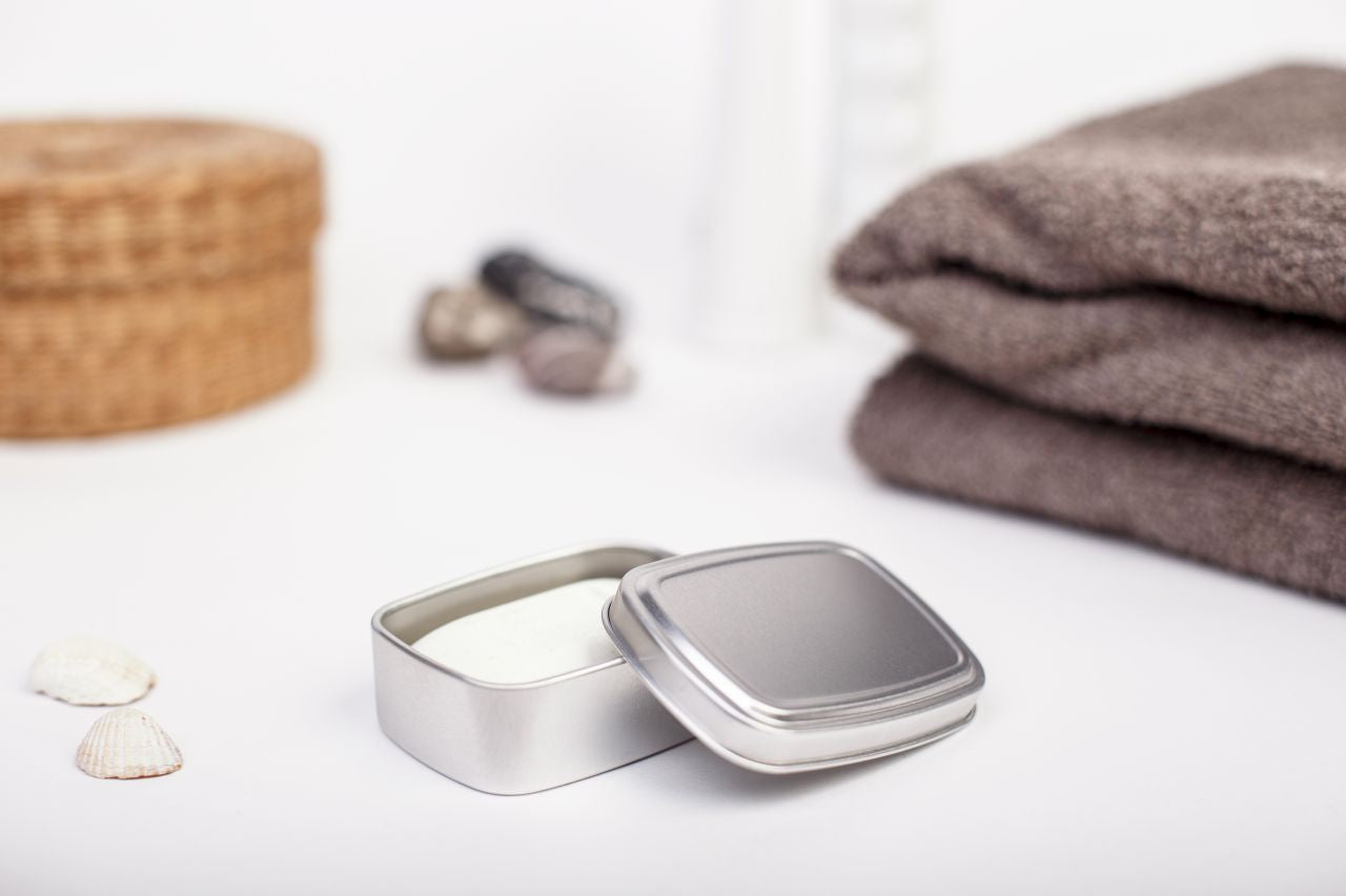 ALUMINIUM RECHTHOEKIG (90 ML)- 72X53X24 MM